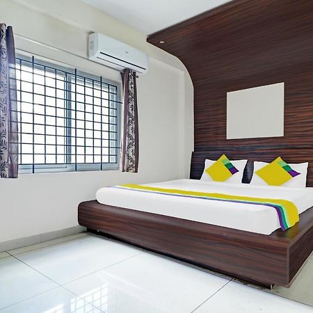 Itsy Hotels Colors Stay Chikmagalūr Εξωτερικό φωτογραφία