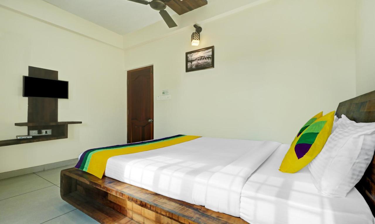 Itsy Hotels Colors Stay Chikmagalūr Εξωτερικό φωτογραφία